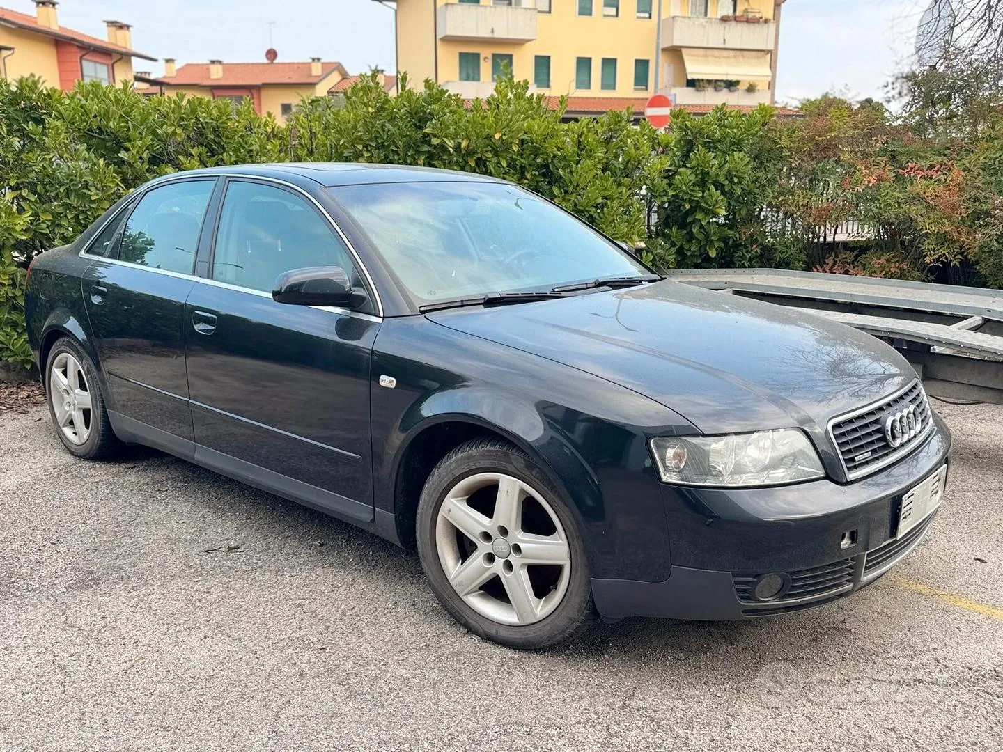 Audi A4 2004 photo 5