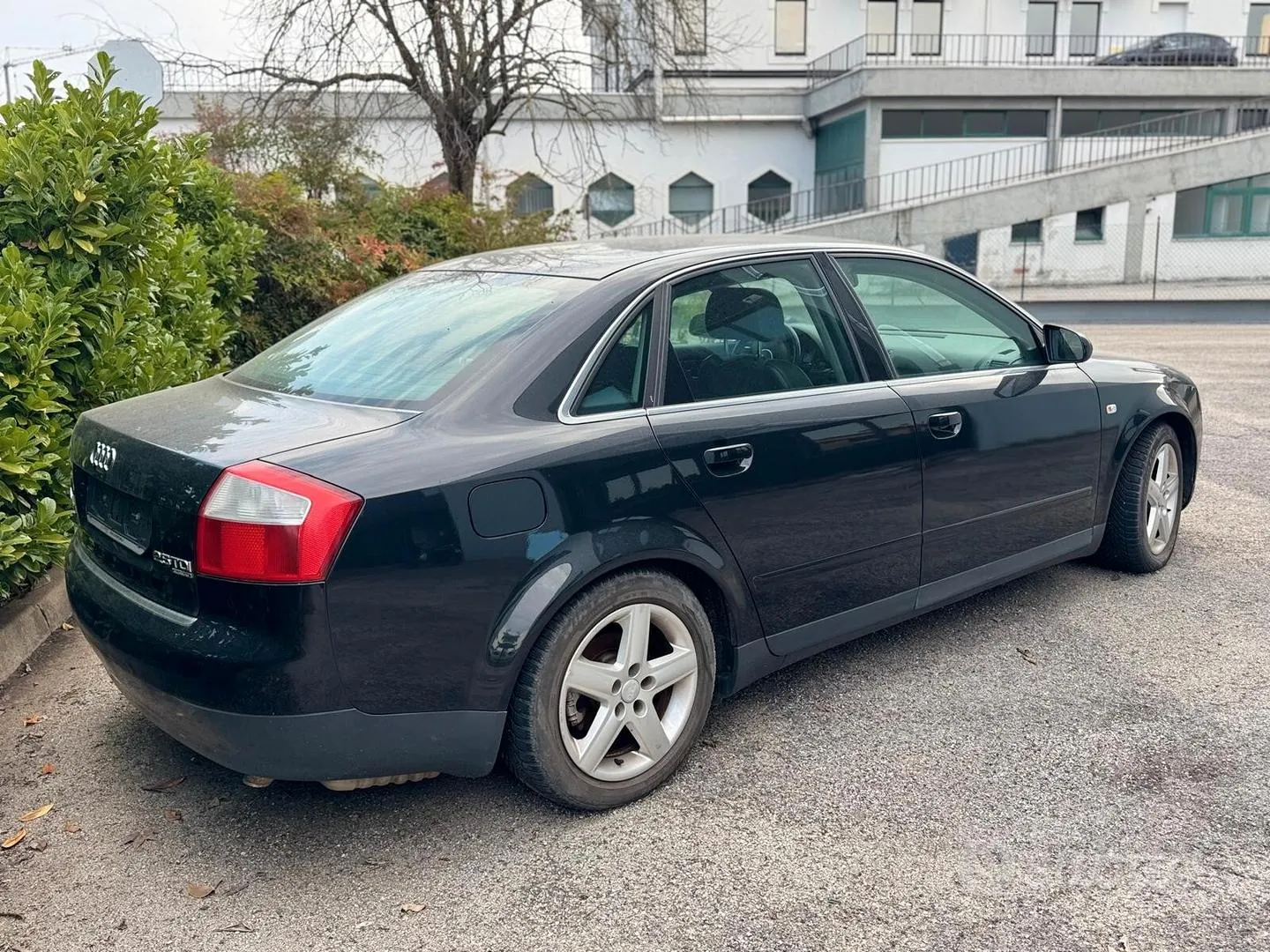 Audi A4 2004 photo 3