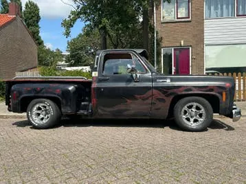 GMC C10