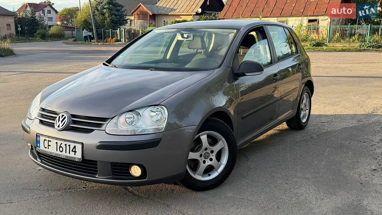 Volkswagen Golf