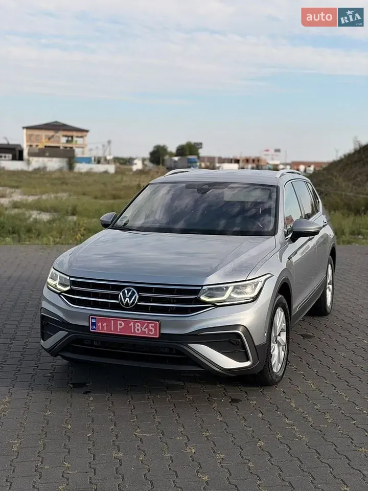 Volkswagen Tiguan 2023 photo 2