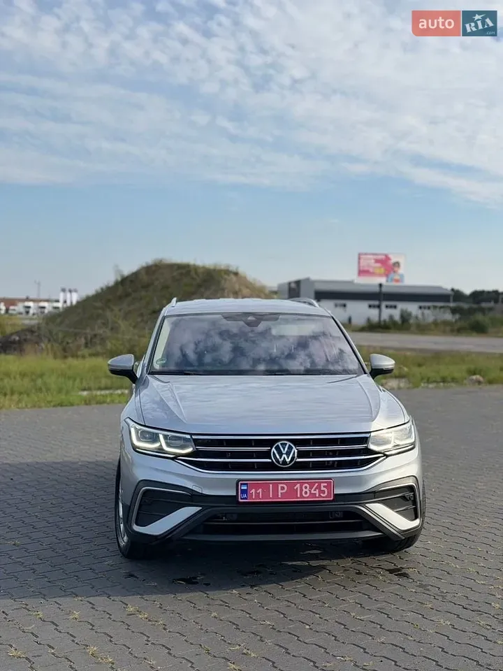 Volkswagen Tiguan 2023 photo 3