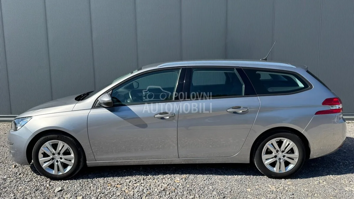 Peugeot 308 2014 photo 2