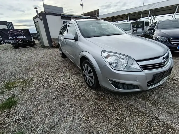 Opel Astra 2007 photo 3