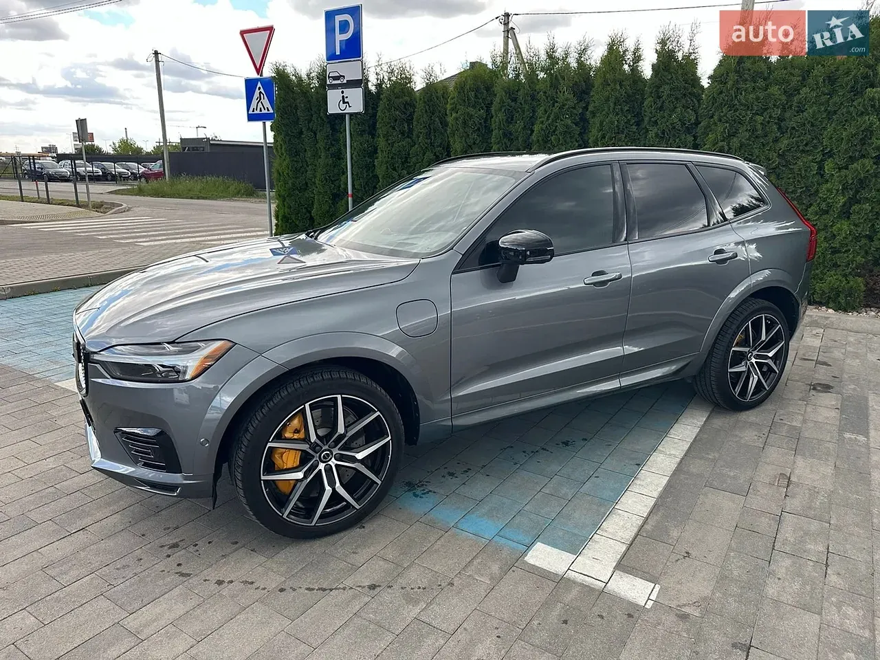 Volvo Xc60 2021 photo 2