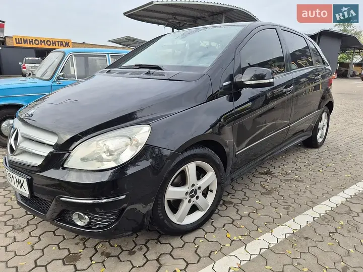 Mercedes-Benz B-Class