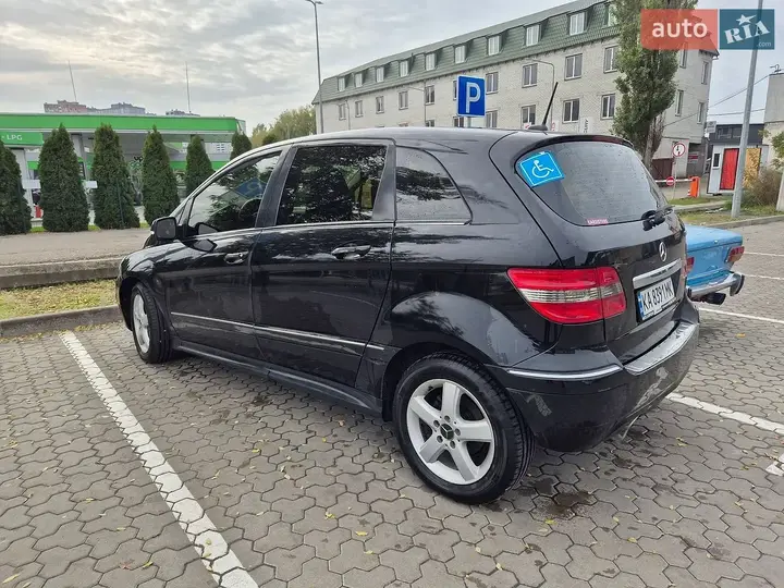 Mercedes-Benz B-Class 2008 photo 5