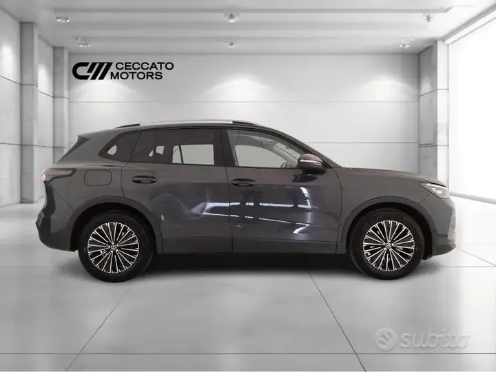 Volkswagen Tiguan 2025 photo 3