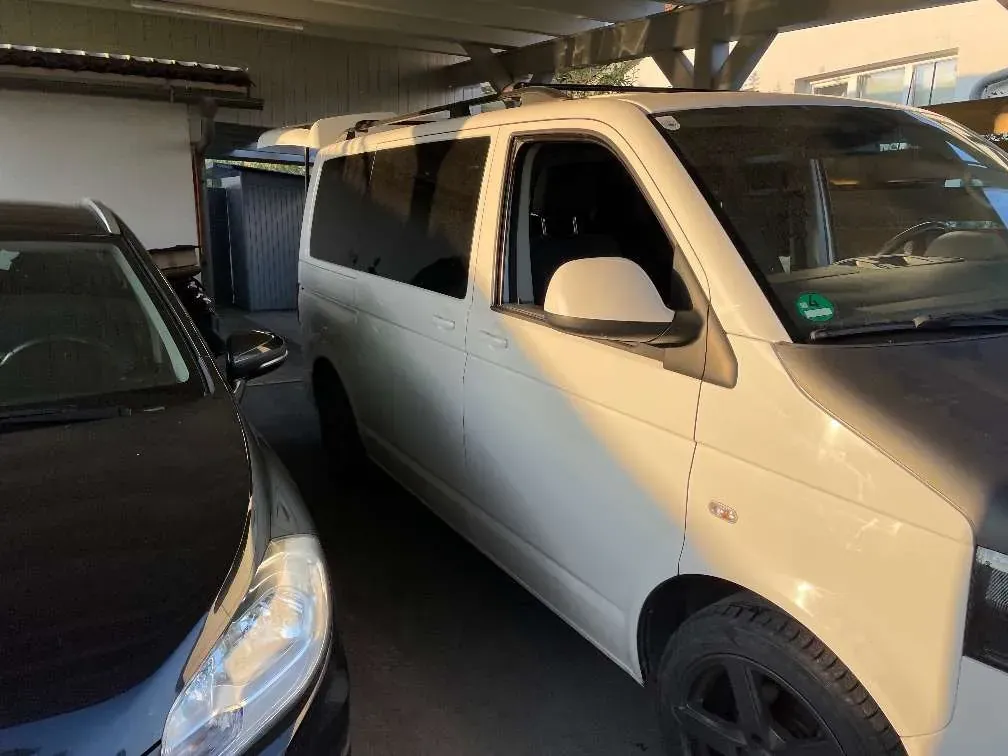 Volkswagen T5 2013 photo 3