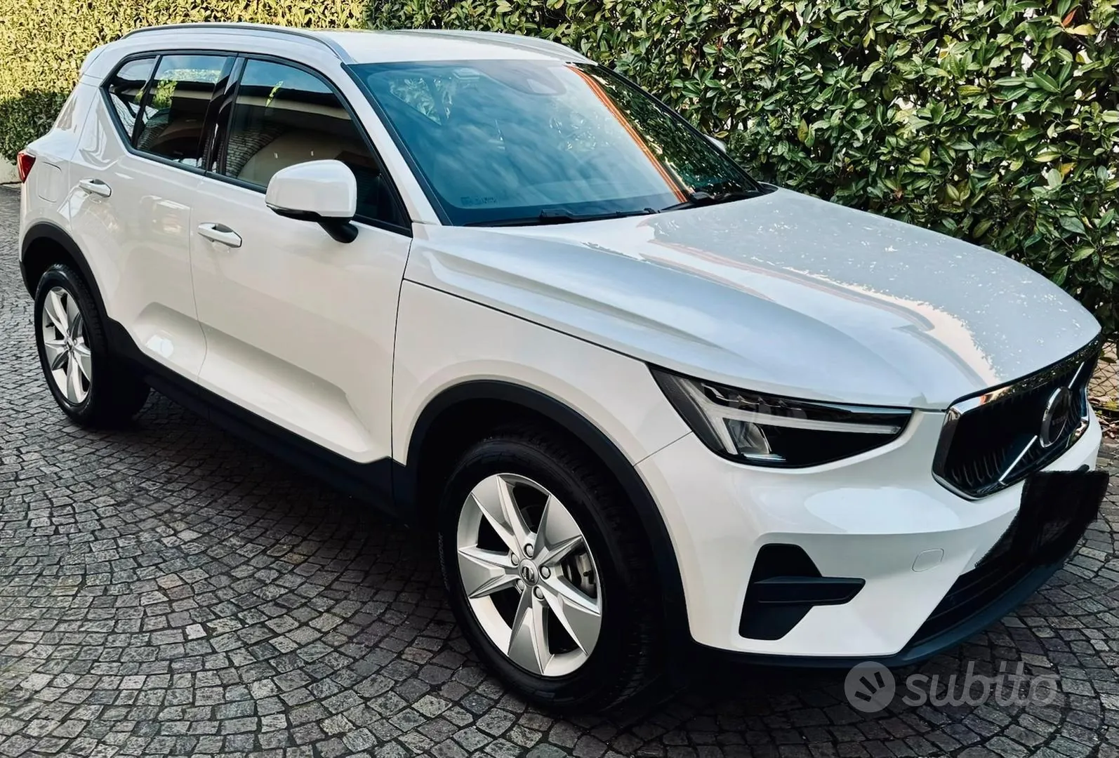 Volvo Xc40 2024 photo 2