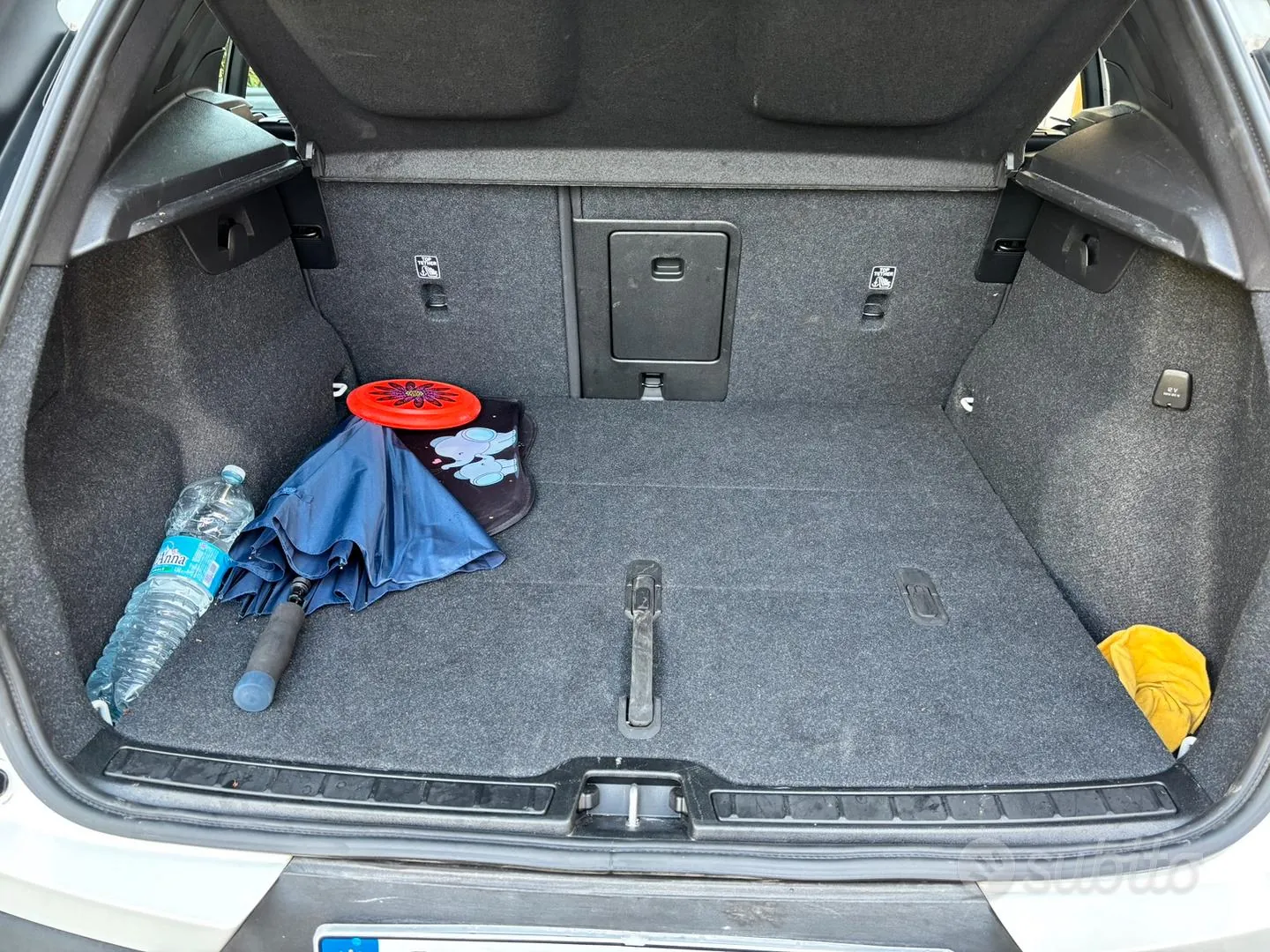 Volvo Xc40 2024 photo 5