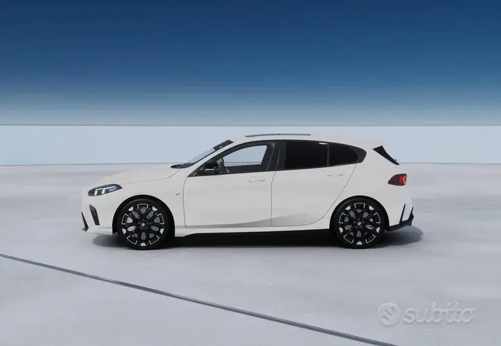 BMW 1 Series 2023 photo 4