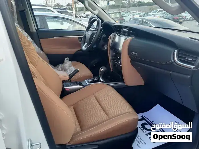 Toyota Fortuner 2026 photo 4