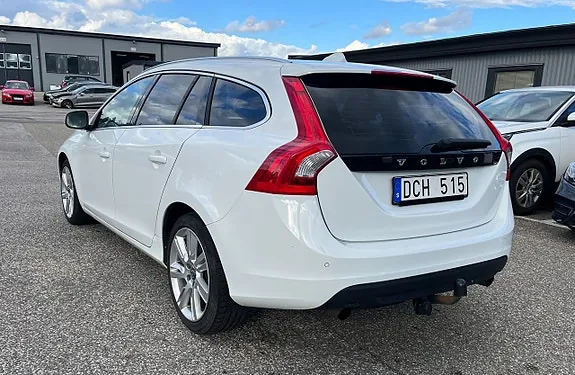 Volvo V60 2011 photo 4