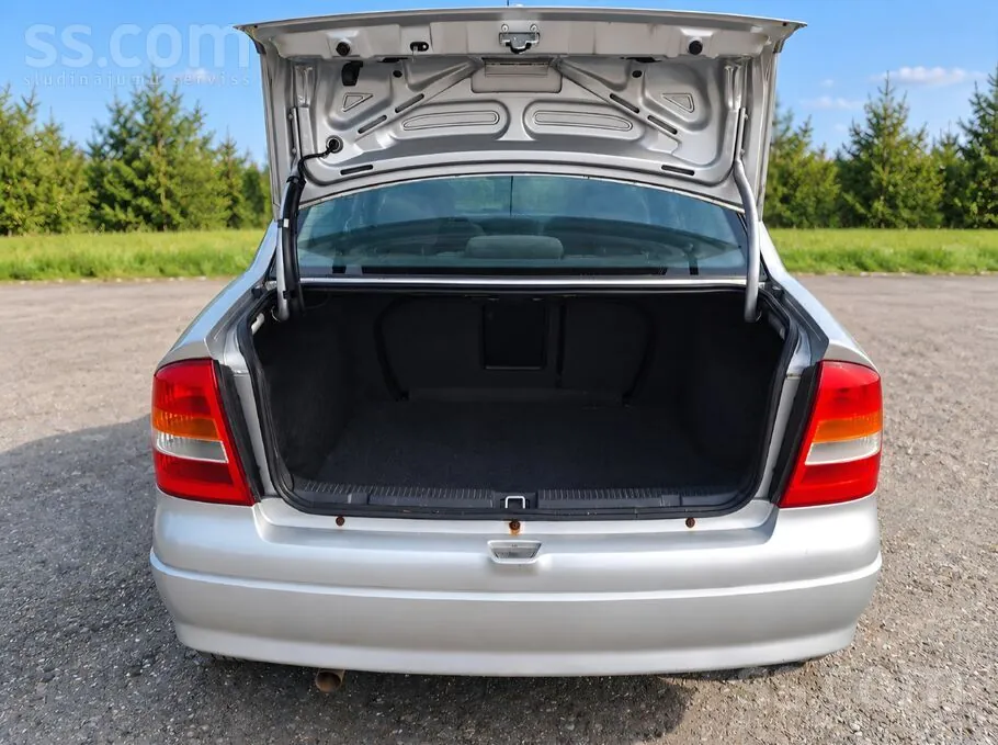 Opel Astra 2000 photo 5