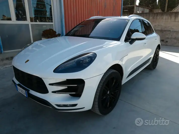 Porsche Macan 2015 photo 2