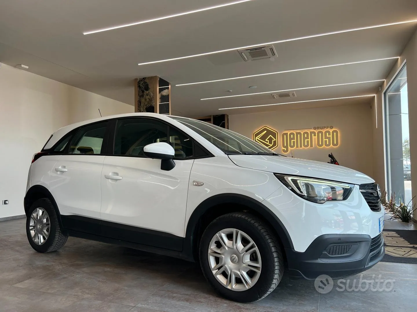 Opel Crossland X 2018 photo 2