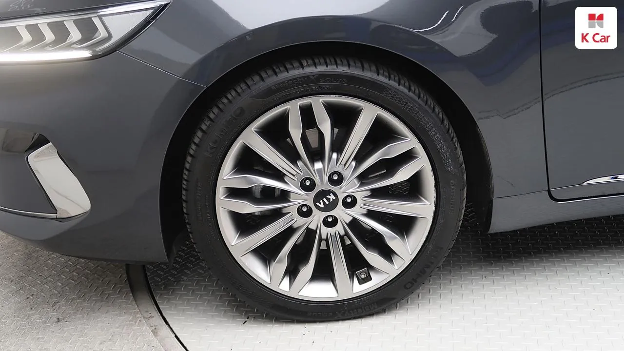 Kia K7 Premiere 2020 photo 5