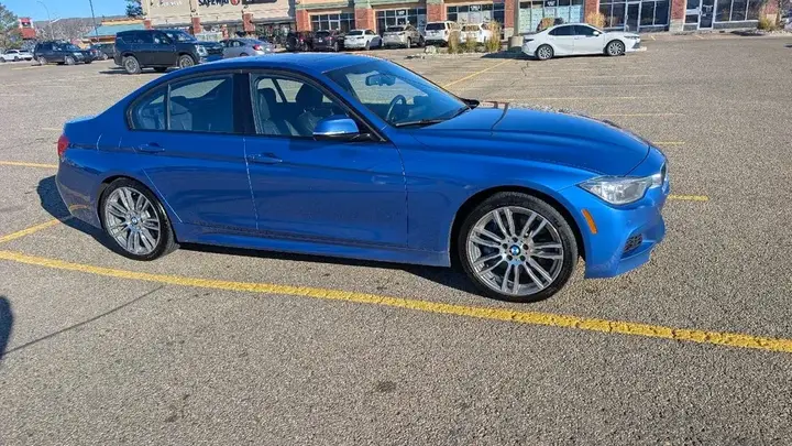 BMW 335I