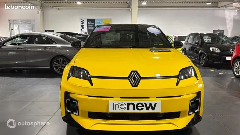 Renault 5 2025 photo 2
