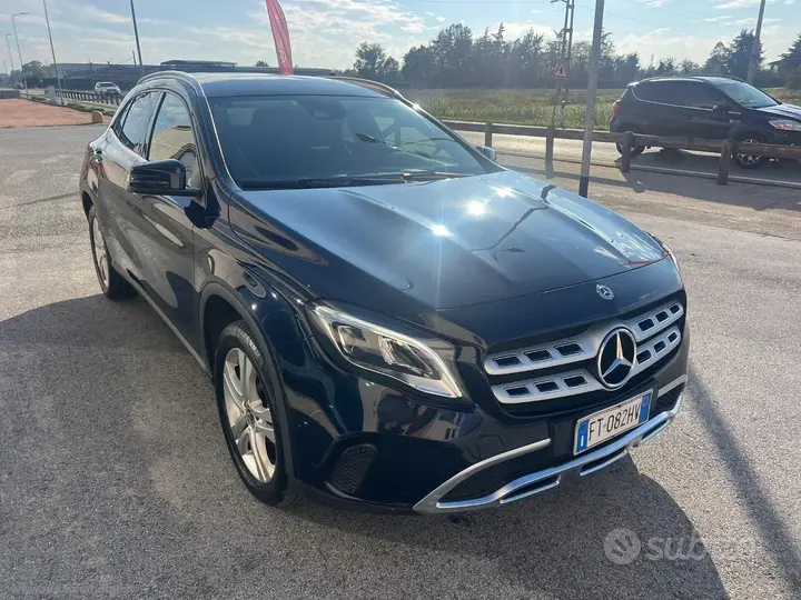 Mercedes-Benz Gla 2018 photo 3