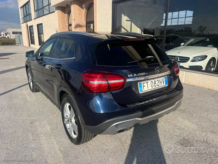 Mercedes-Benz Gla 2018 photo 5