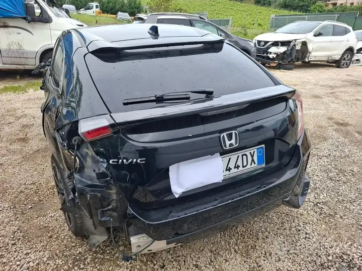 Honda Civic 2017 photo 3