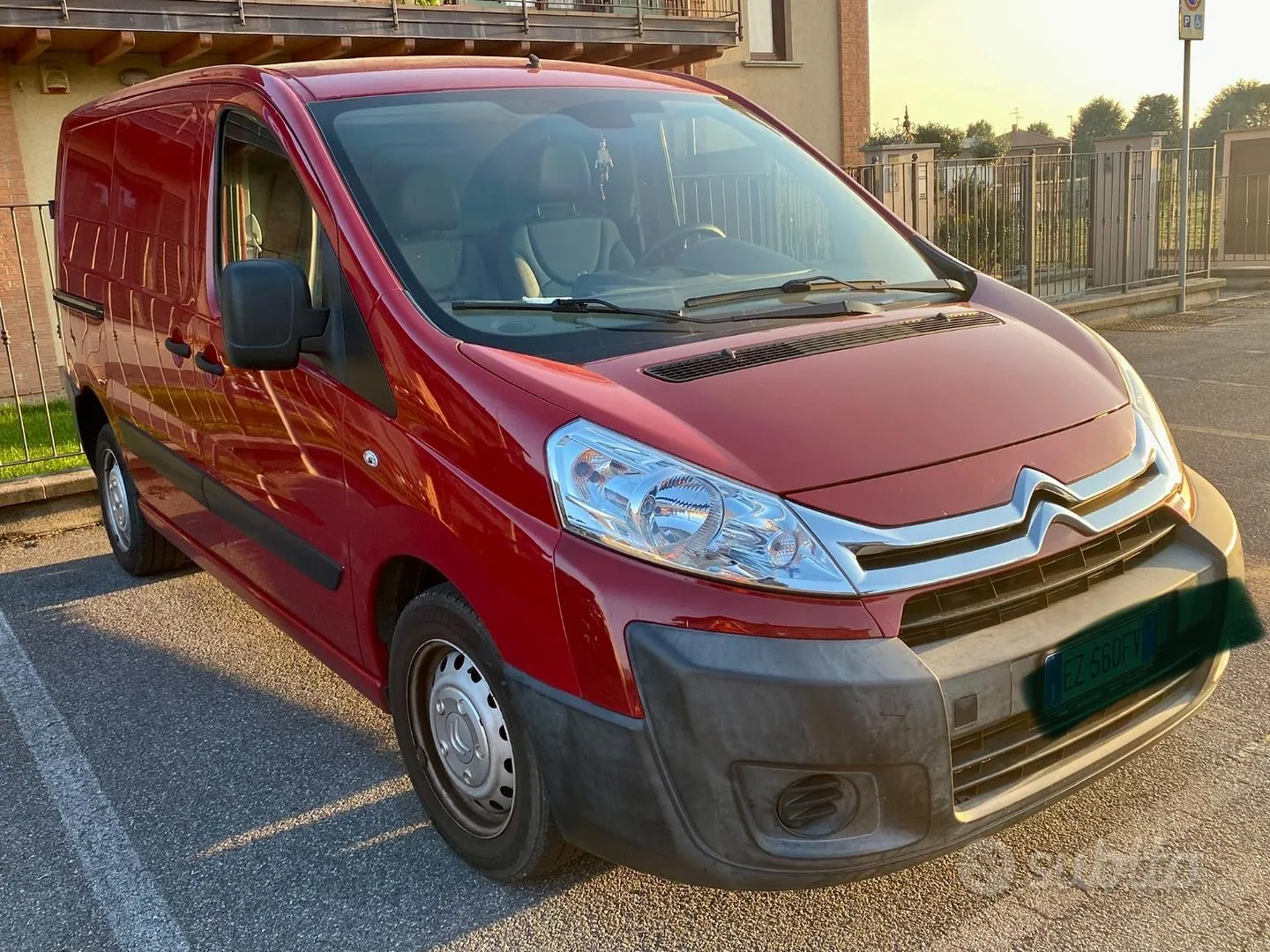 Citroen Jumpy 2015 photo 3