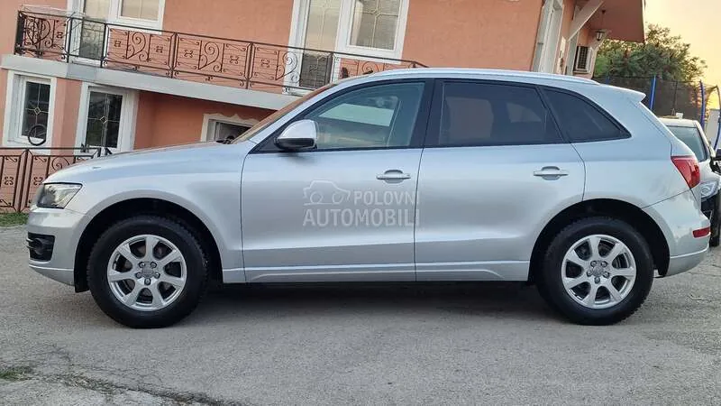 Audi Q5 2009 photo 4