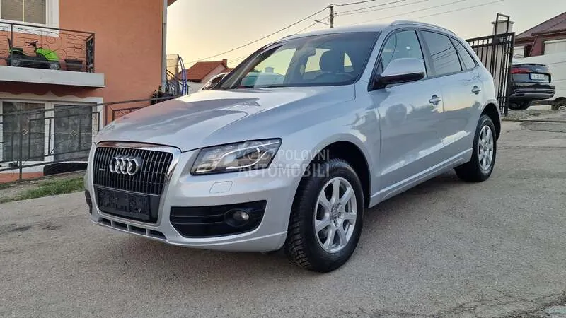 Audi Q5 2009 photo 3