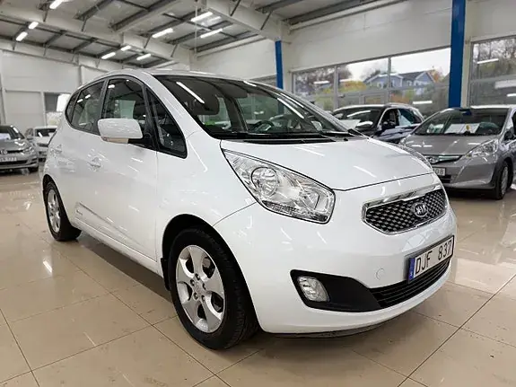 Kia Venga 2011 photo 3