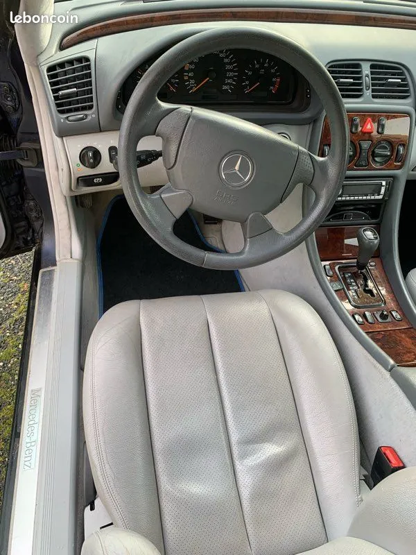 Mercedes-Benz Classe Clk 1999 photo 3