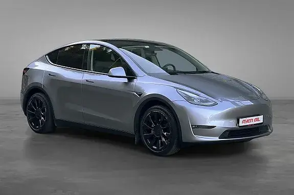 Tesla Model Y 2023 photo 3