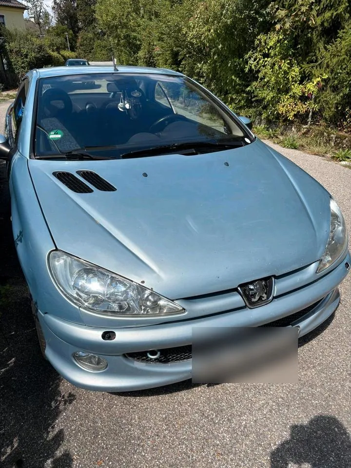 Peugeot 206