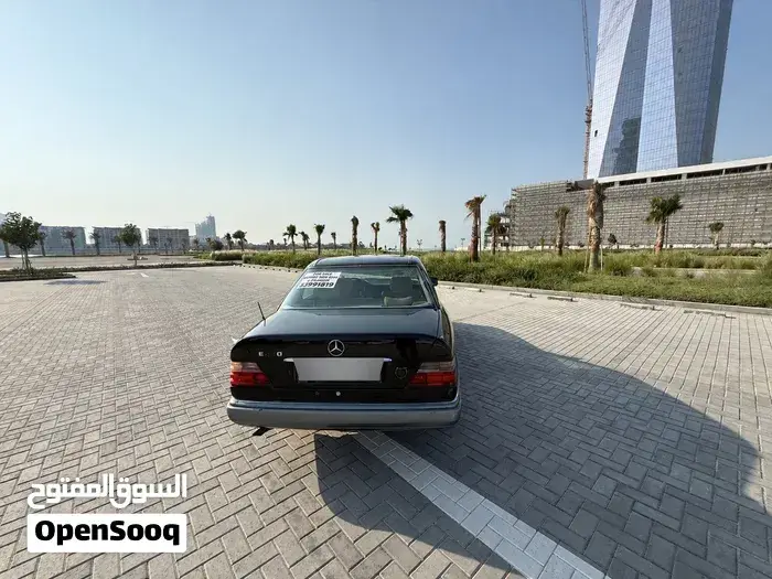 Mercedes-Benz E-Class 1995 photo 4