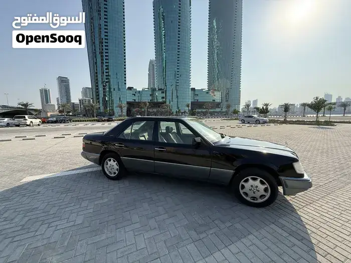 Mercedes-Benz E-Class 1995 photo 3