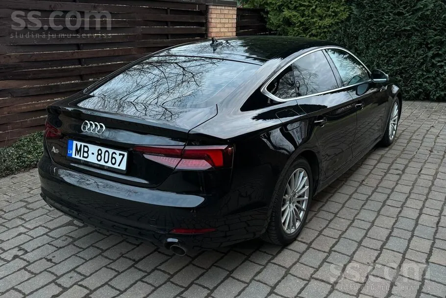 Audi A5 2019 photo 4
