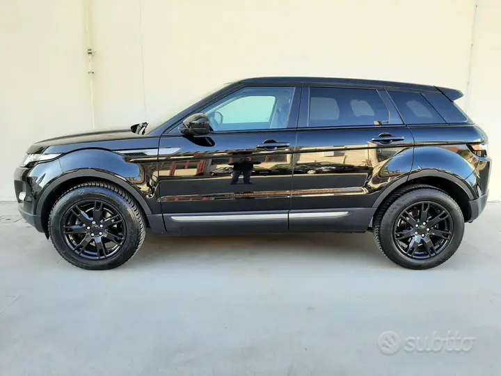 Land Rover Range Rover Evoque 2014 photo 2