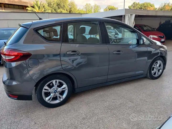 Ford C-Max 2019 photo 4