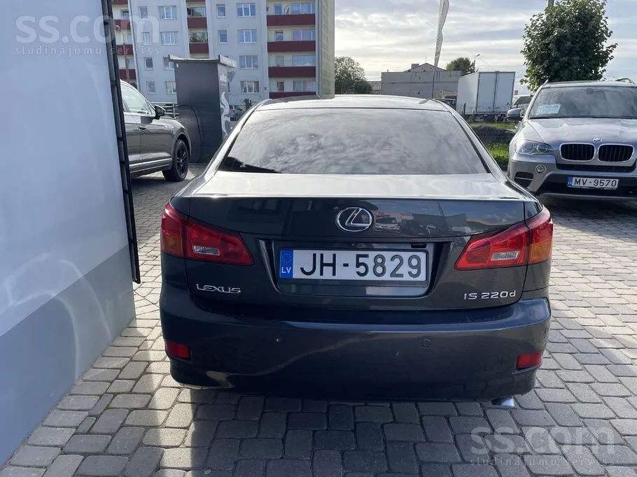 Lexus Is 2007 photo 4