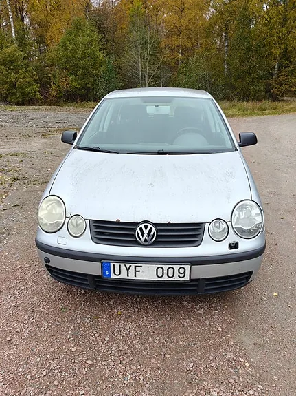 Volkswagen Polo 2004 photo 2