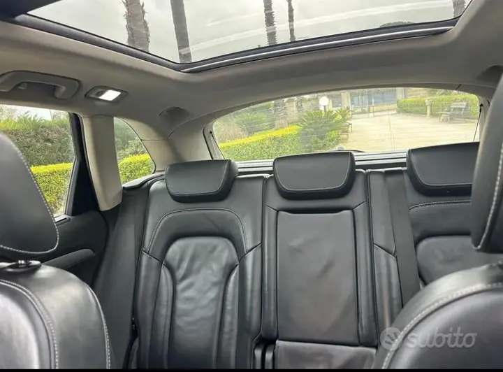 Audi Q5 2009 photo 4