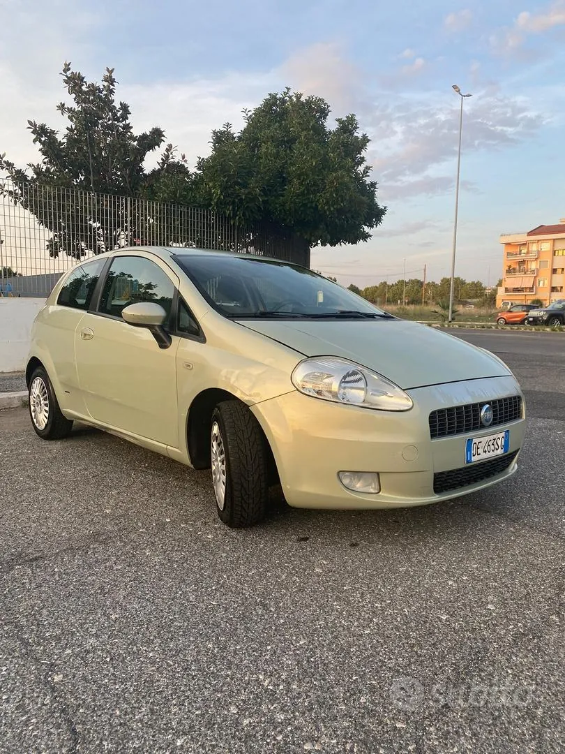 Fiat Punto 2006 photo 2