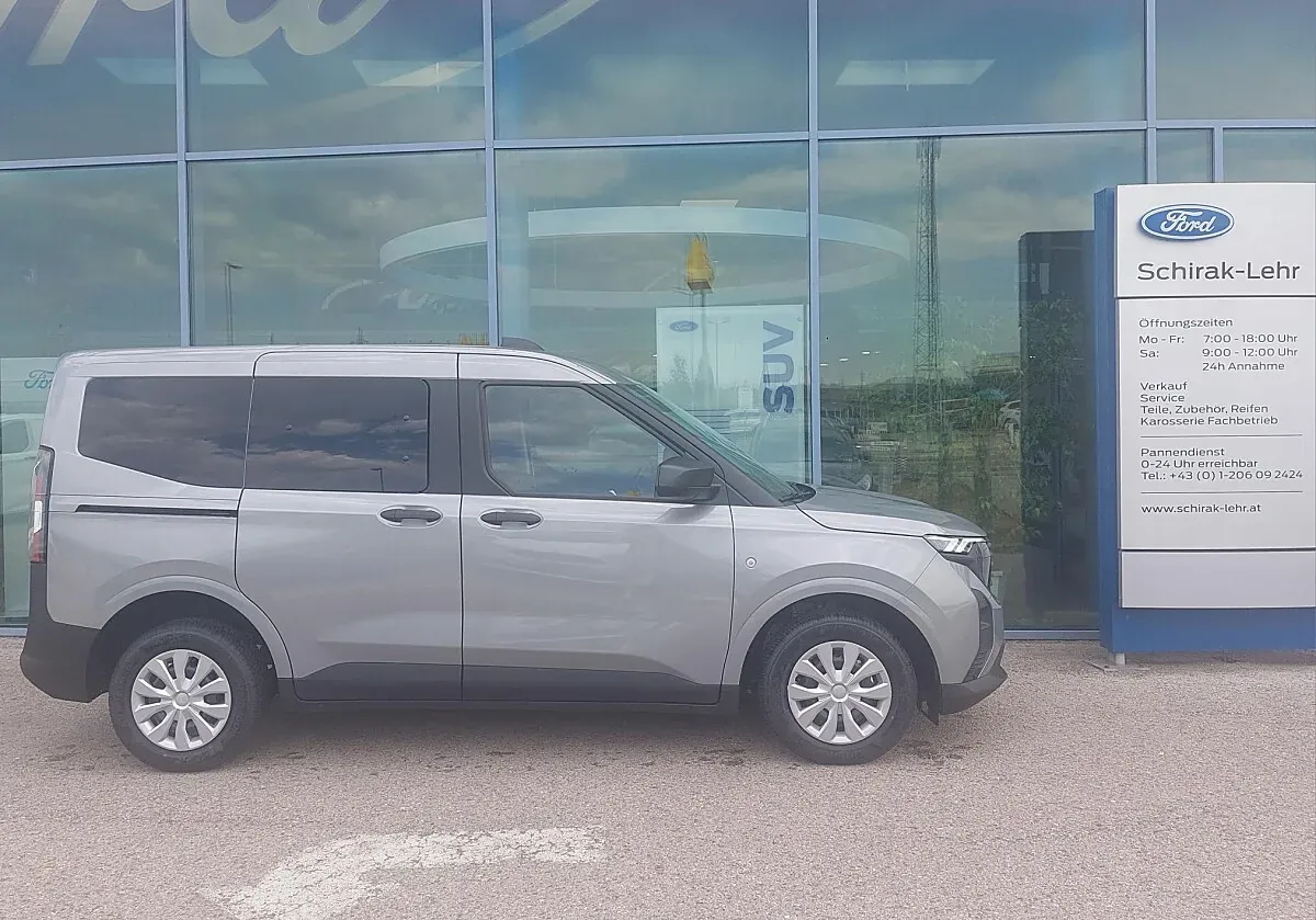 Ford Tourneo Courier photo 3
