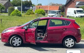 Ford Fiesta 2010 photo 3