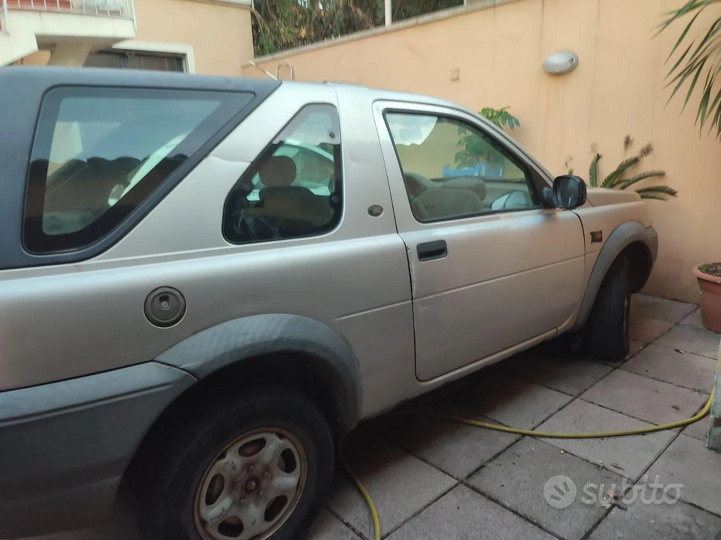 Land Rover Freelander 2000 photo 4