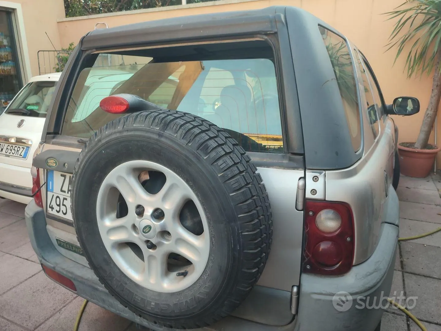 Land Rover Freelander 2000 photo 2