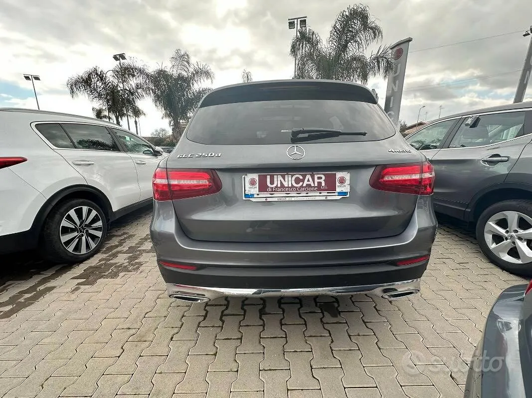 Mercedes-Benz Glc 2016 photo 4