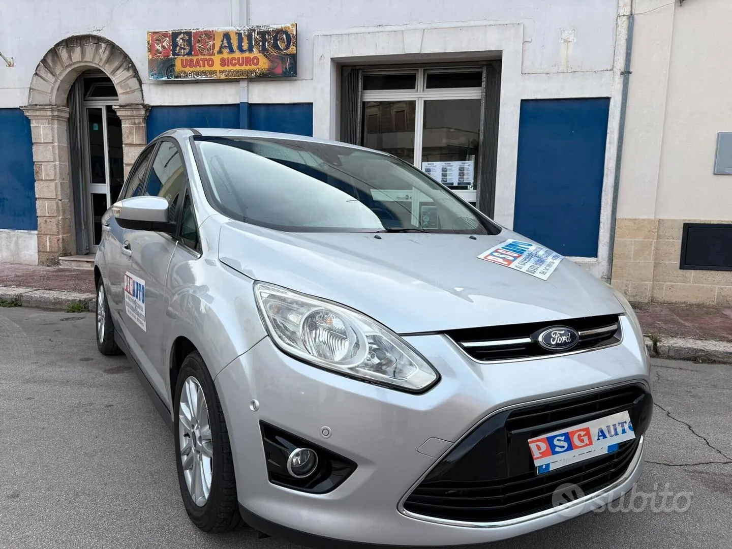 Ford C-Max 2014 photo 4