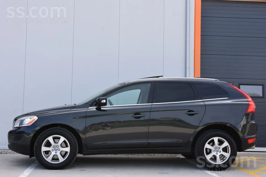 Volvo Xc60 2011 photo 2